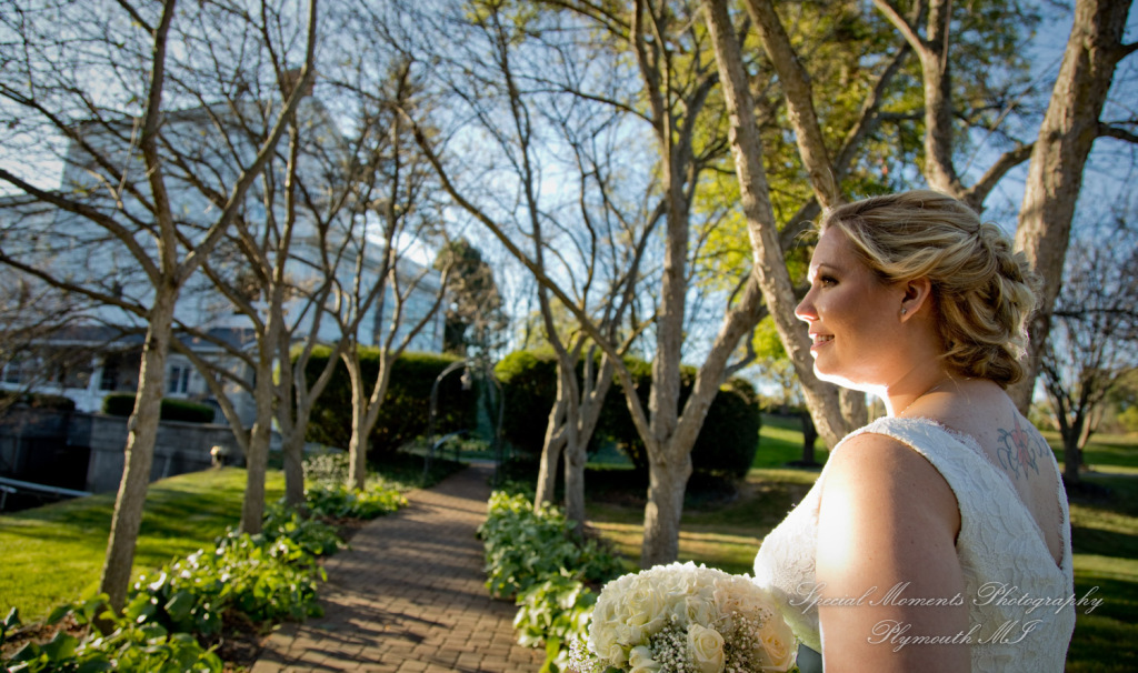 Wellers East Garden Saline MI wedding photograph