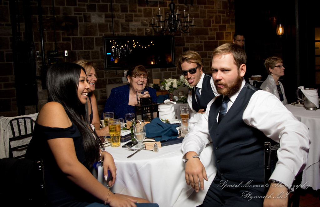 Wellers Raisin River Room Saline MI wedding photograph