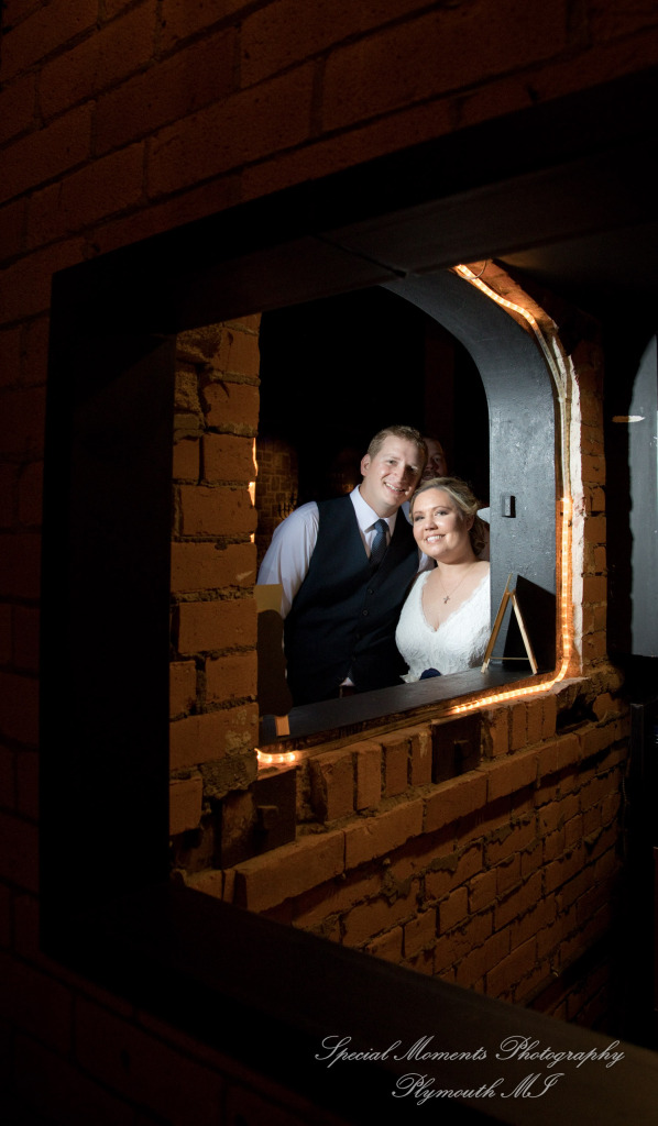 Wellers Raisin River Room Saline MI wedding photograph