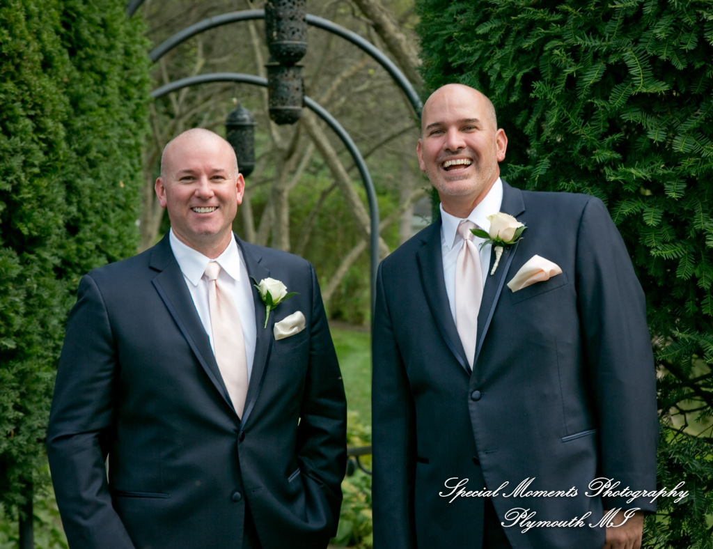 Crysta & Brian at Wellers Saline MI Raisin River Room wedding photography