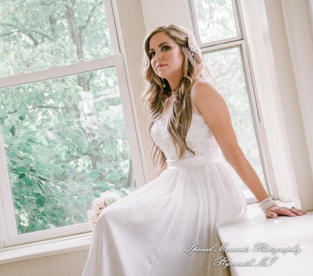 Crysta & Brian at Wellers Saline MI Raisin River Room wedding photography