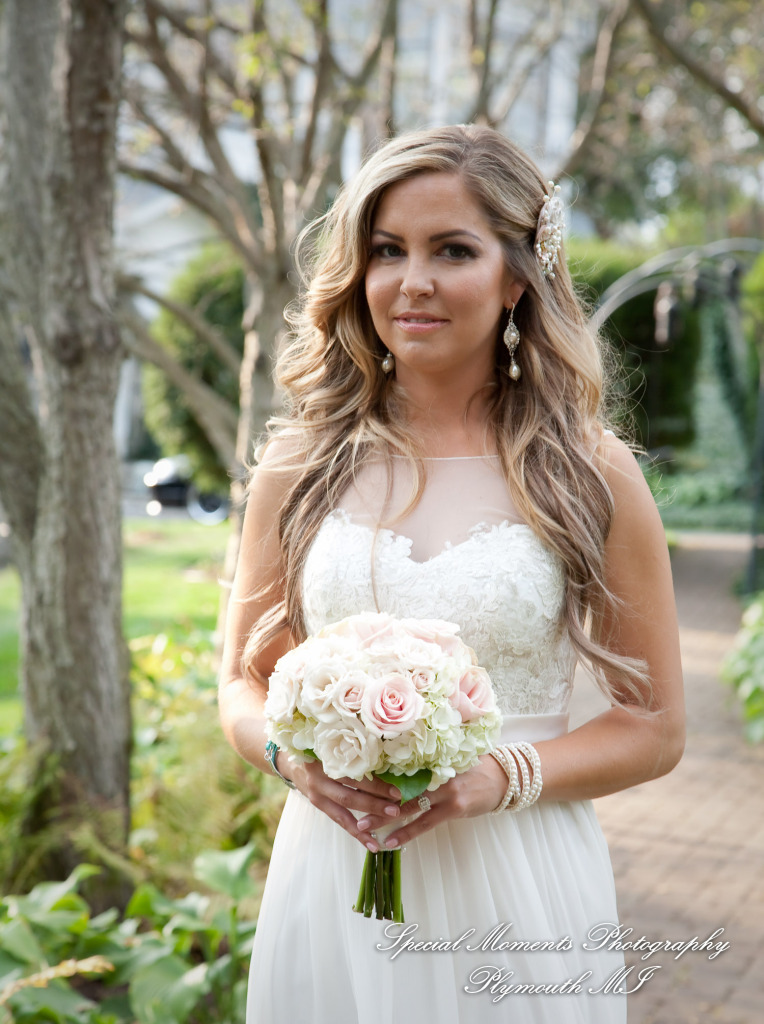 Crysta & Brian at Wellers Saline MI Raisin River Room wedding photography