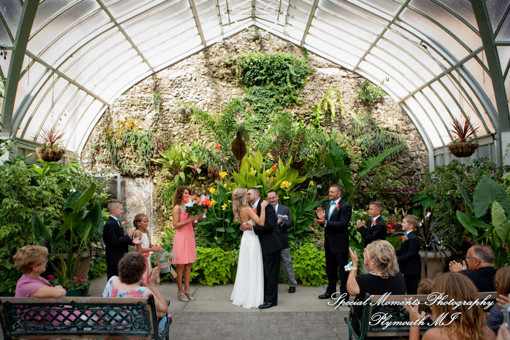 Jennifer & Eric at Belle Isle Conservatory Detroit MI wedding photography