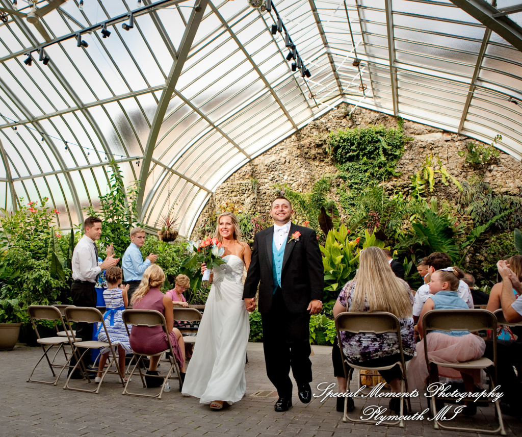 Jennifer & Eric at Belle Isle Conservatory Detroit MI wedding photography