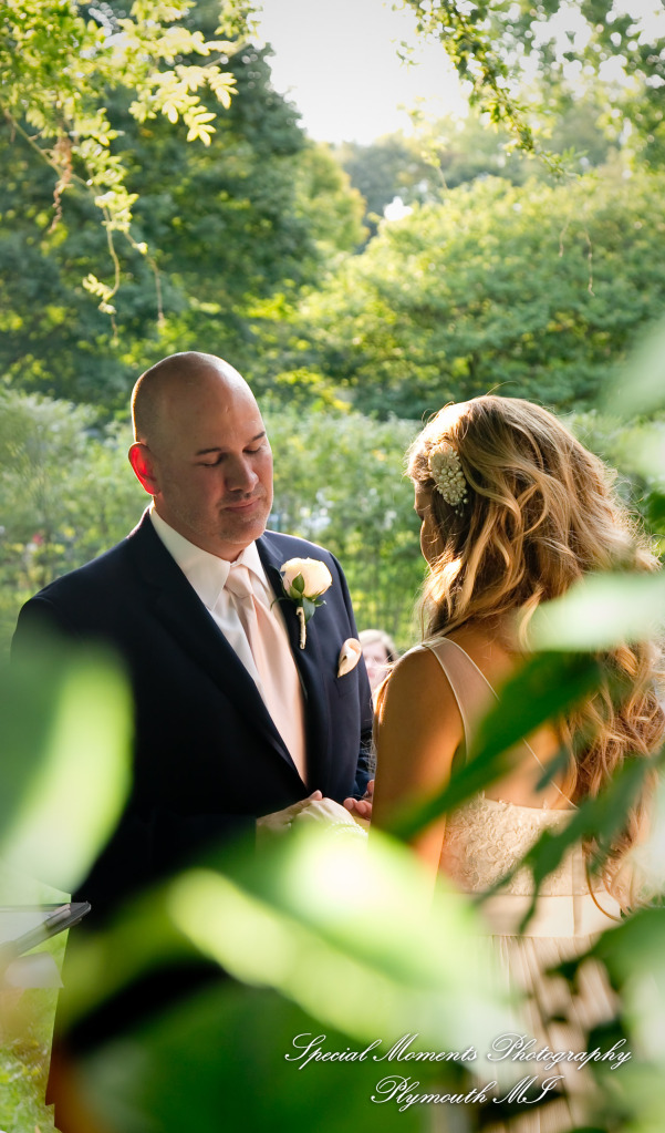 Crysta & Brian at Wellers Saline MI Raisin River Room wedding photography