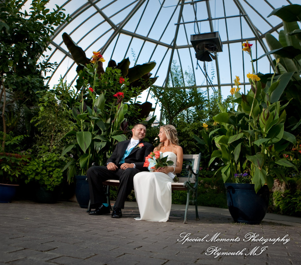 Jennifer & Eric at Belle Isle Conservatory Detroit MI wedding photography