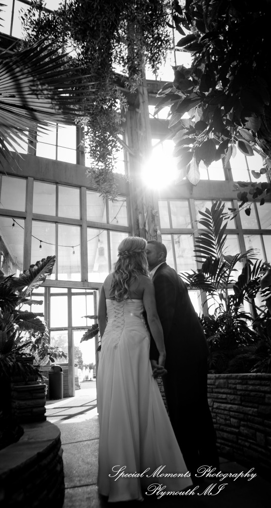 Jennifer & Eric at Belle Isle Conservatory Detroit MI wedding photography