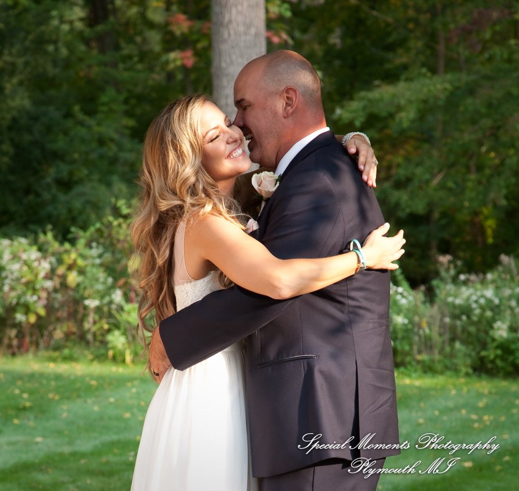 Crysta & Brian at Wellers Saline MI Raisin River Room wedding photography