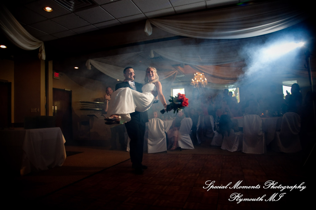 Jennifer & Eric at One Under Banquet Hall Livonia MI wedding photography