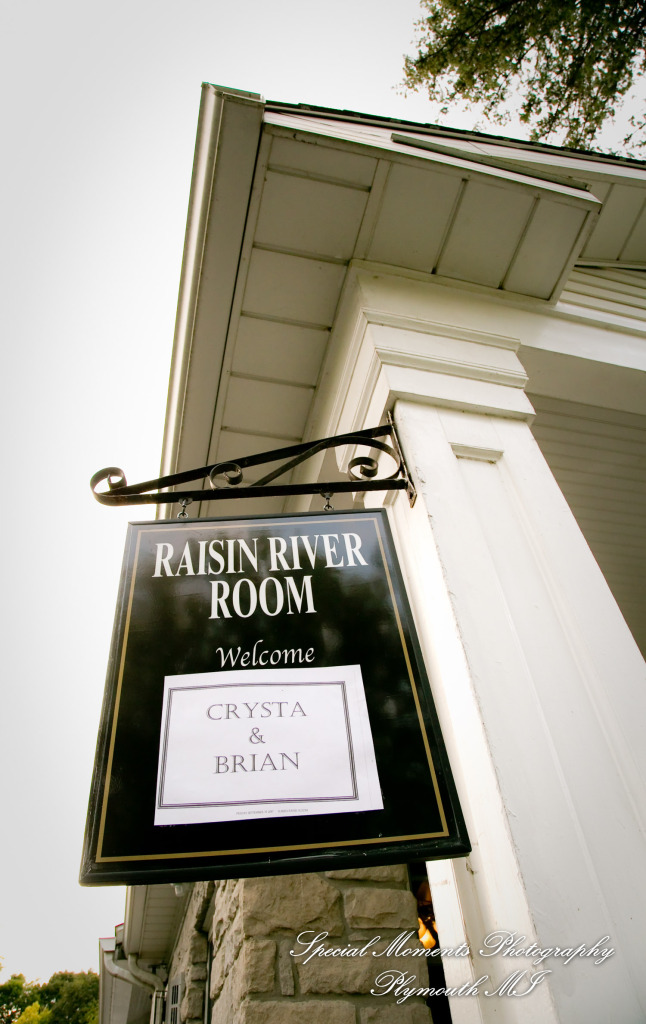 Crysta & Brian at Wellers Saline MI Raisin River Room wedding photography