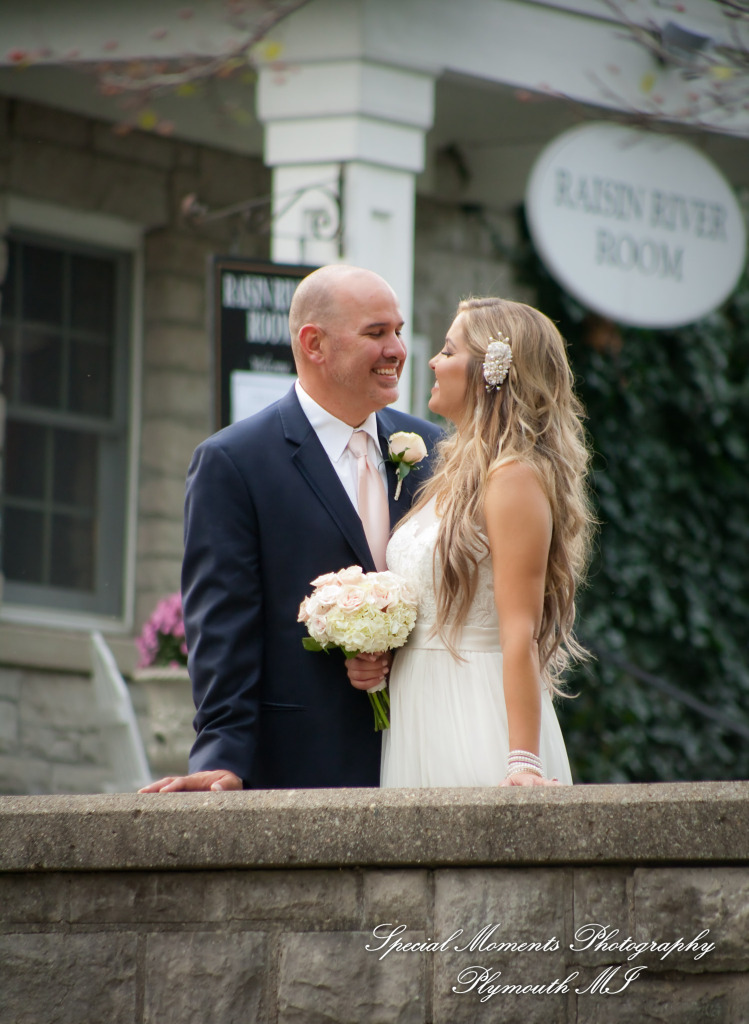 Crysta & Brian at Wellers Saline MI Raisin River Room wedding photography