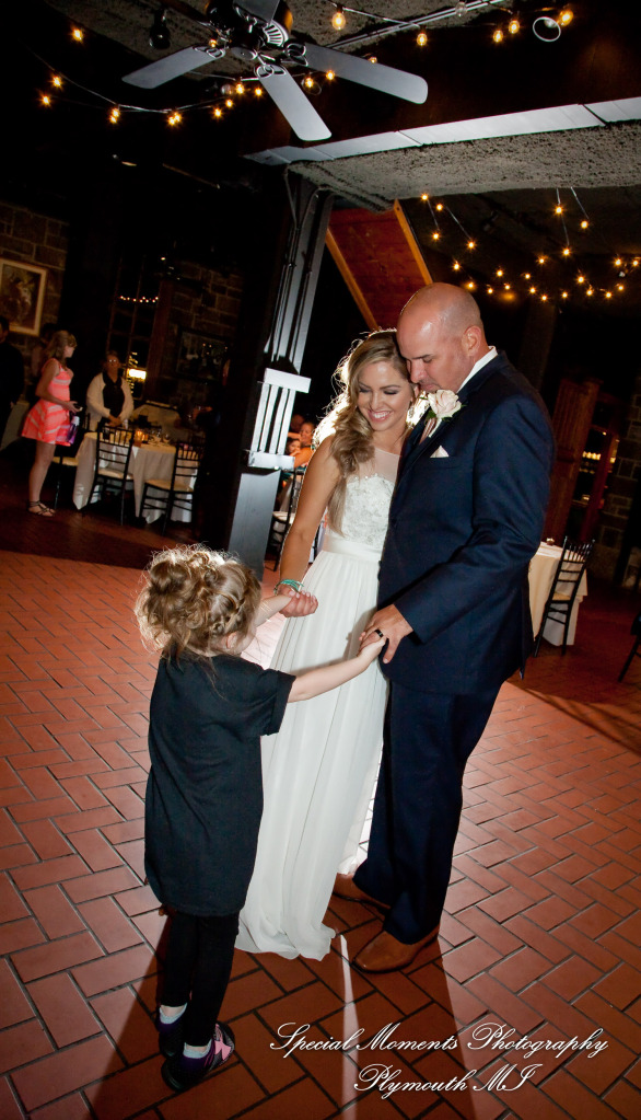 Crysta & Brian at Wellers Saline MI Raisin River Room wedding photography