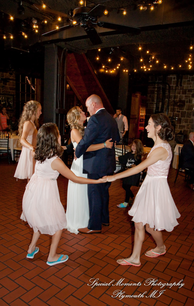 Crysta & Brian at Wellers Saline MI Raisin River Room wedding photography