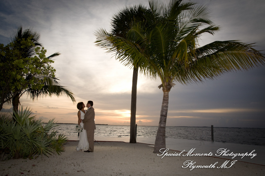 Alex & Nana at Reefhouse Resort & Marina Key Largo FL wedding photography