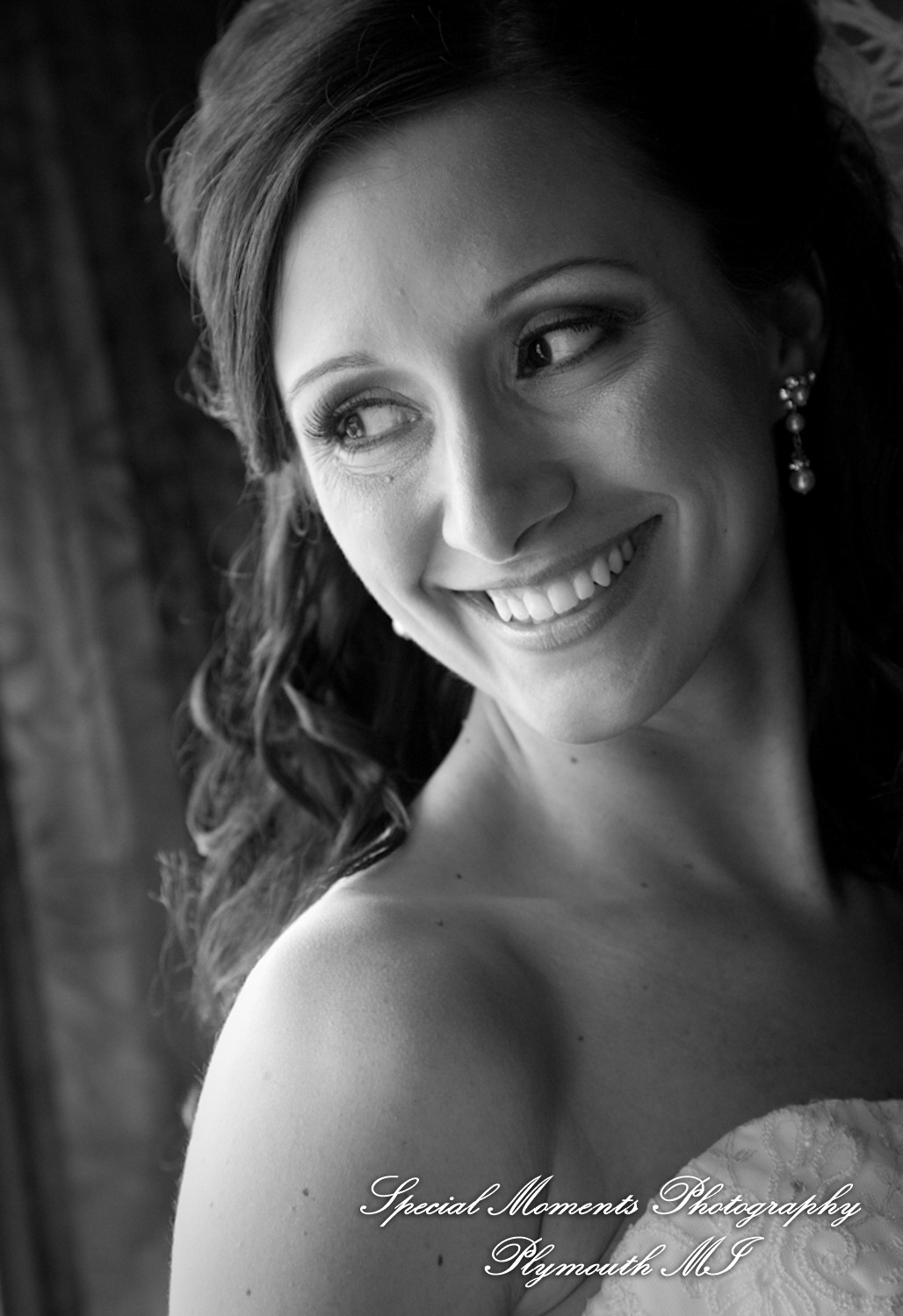 Derrick & Natasha at Cherry Creek Golf Club Shelby Twp. MI wedding photography