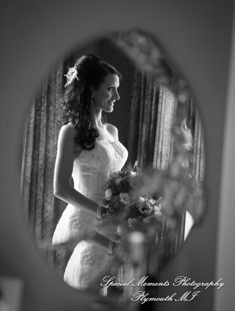 Derrick & Natasha at Cherry Creek Golf Club Shelby Twp. MI wedding photography