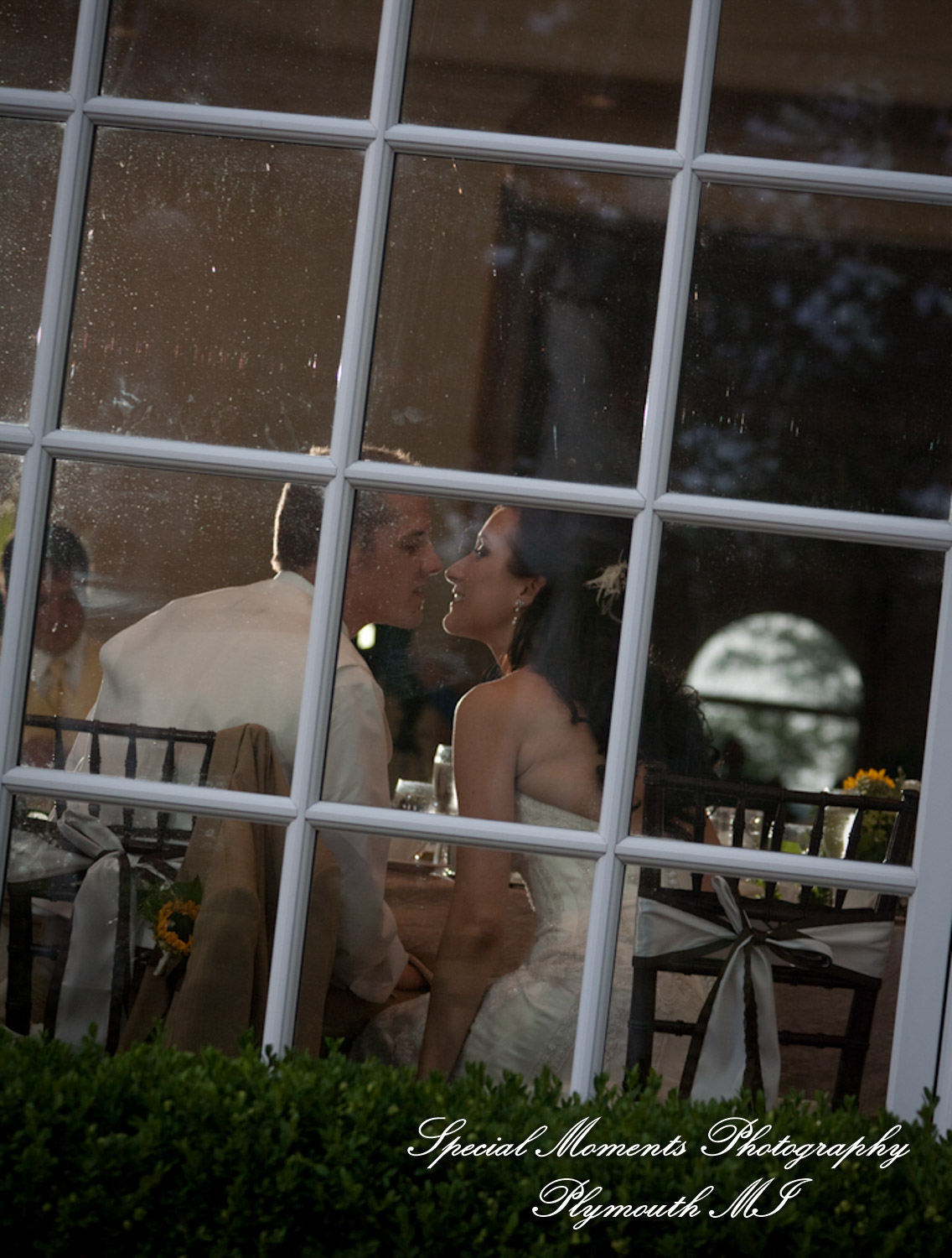 Derrick & Natasha at Cherry Creek Golf Club Shelby Twp. MI wedding photography