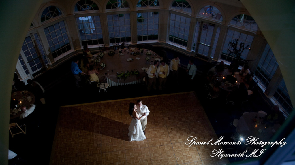 Derrick & Natasha at Cherry Creek Golf Club Shelby Twp. MI wedding photography