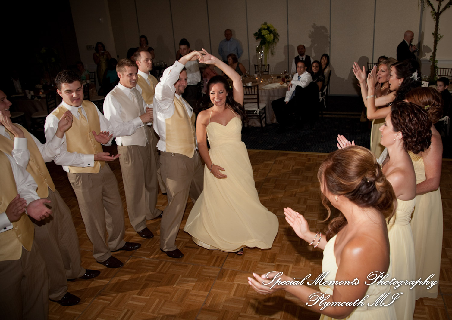 Derrick & Natasha at Cherry Creek Golf Club Shelby Twp. MI wedding photography