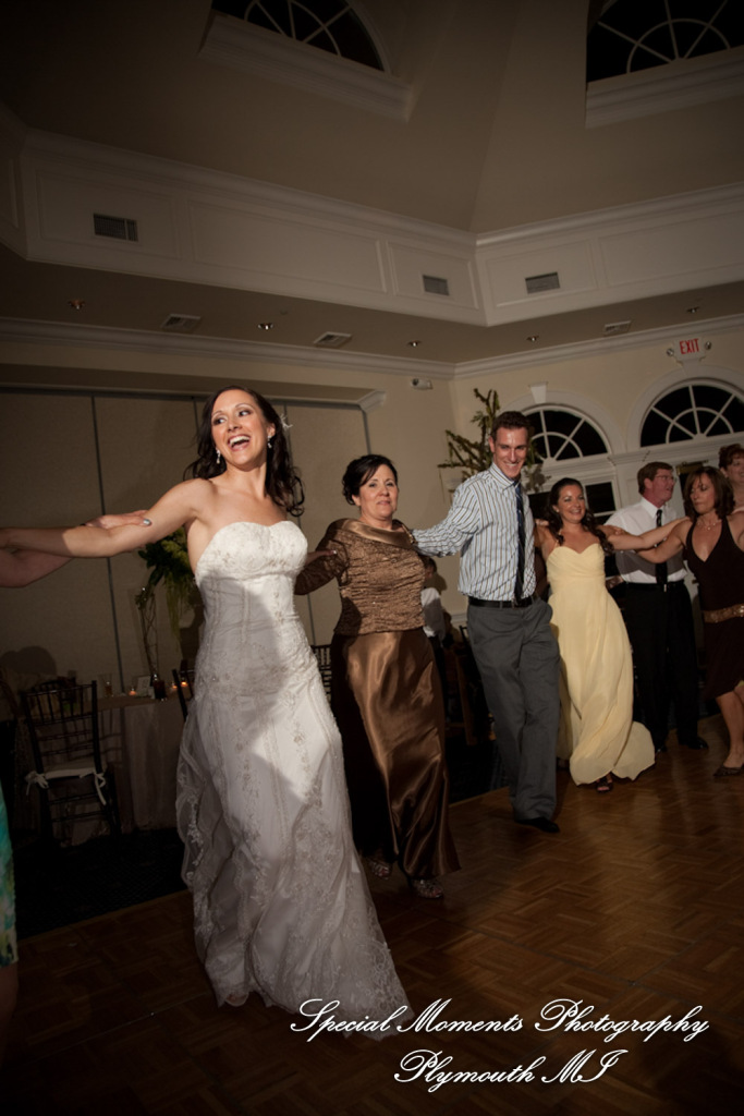Derrick & Natasha at Cherry Creek Golf Club Shelby Twp. MI wedding photography