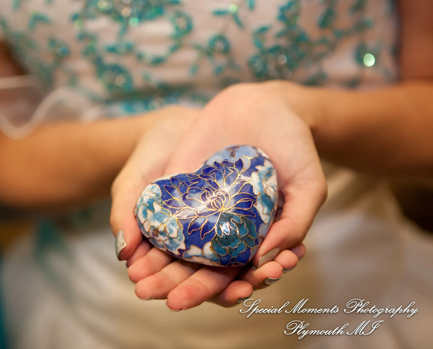 Canterbury Castle Lake Orion MI wedding photograph