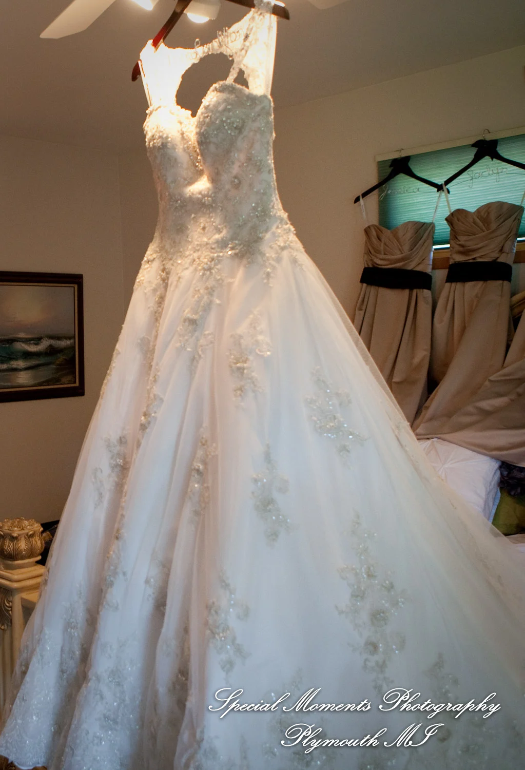 Canterbury Castle Lake Orion MI wedding photograph