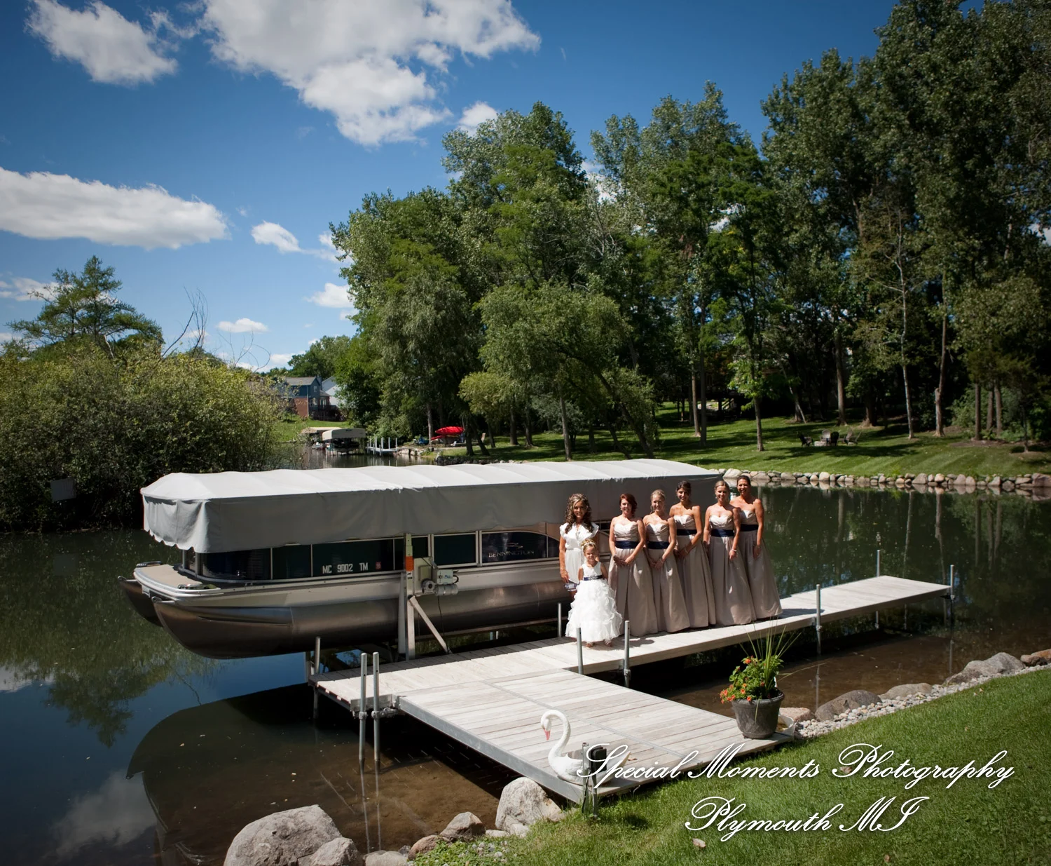 Canterbury Castle Lake Orion MI wedding photograph
