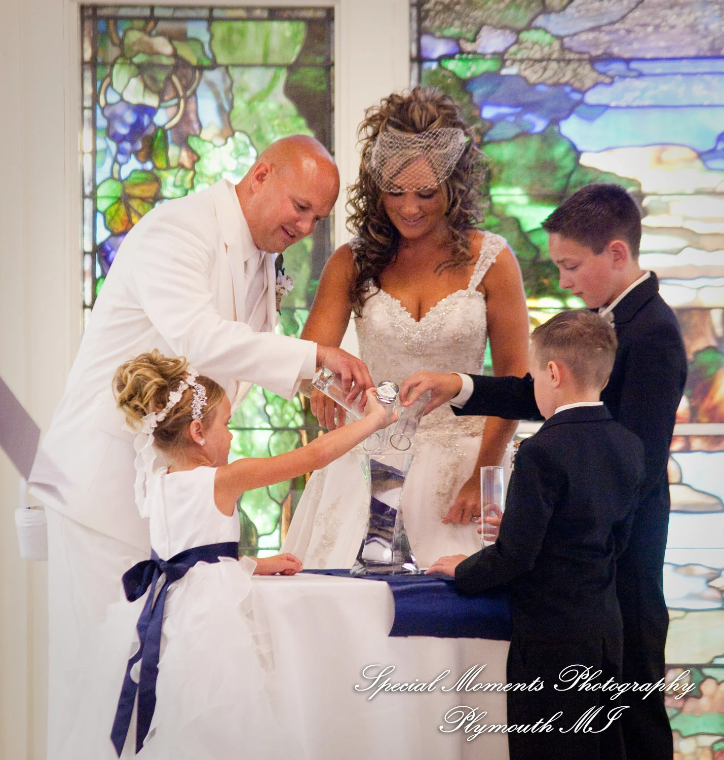 Canterbury Castle Lake Orion MI wedding photograph