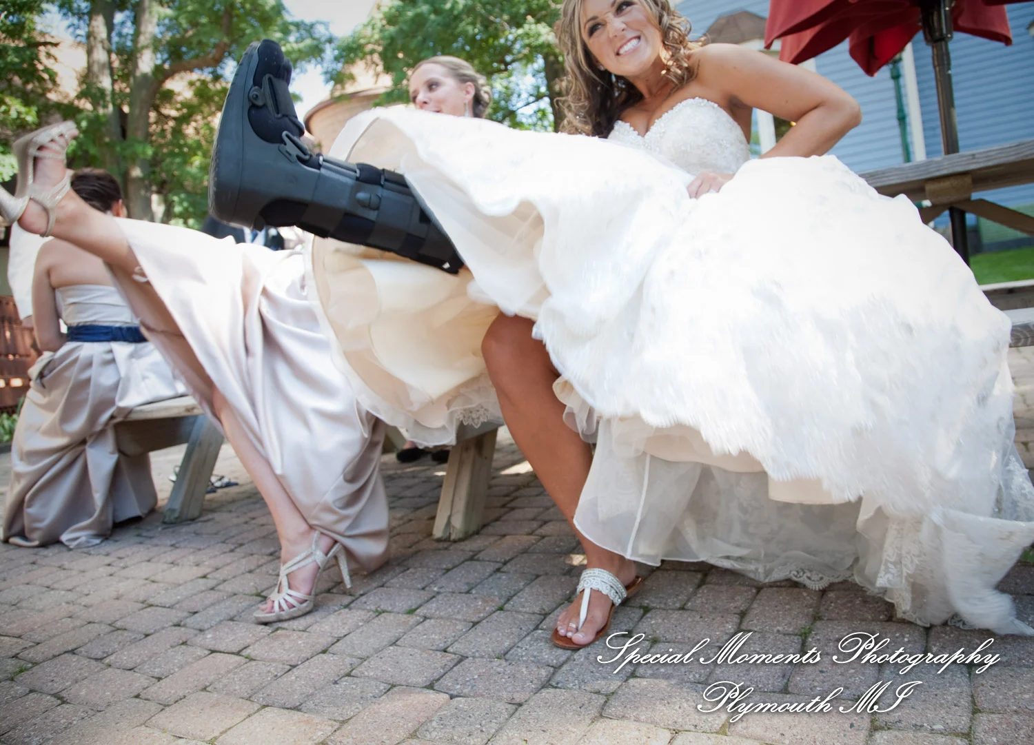Canterbury Castle Lake Orion MI wedding photograph