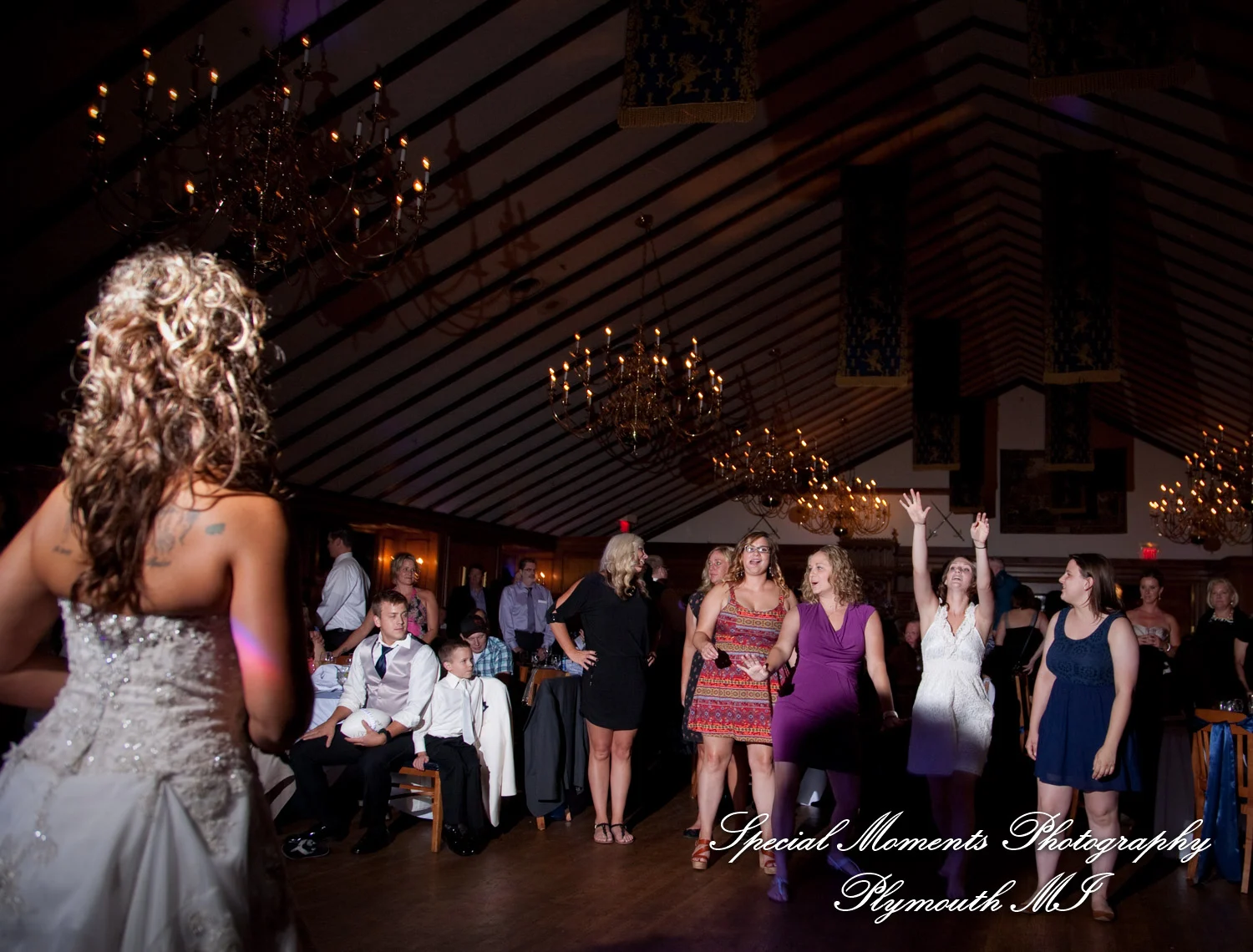 Canterbury Castle Lake Orion MI wedding photograph