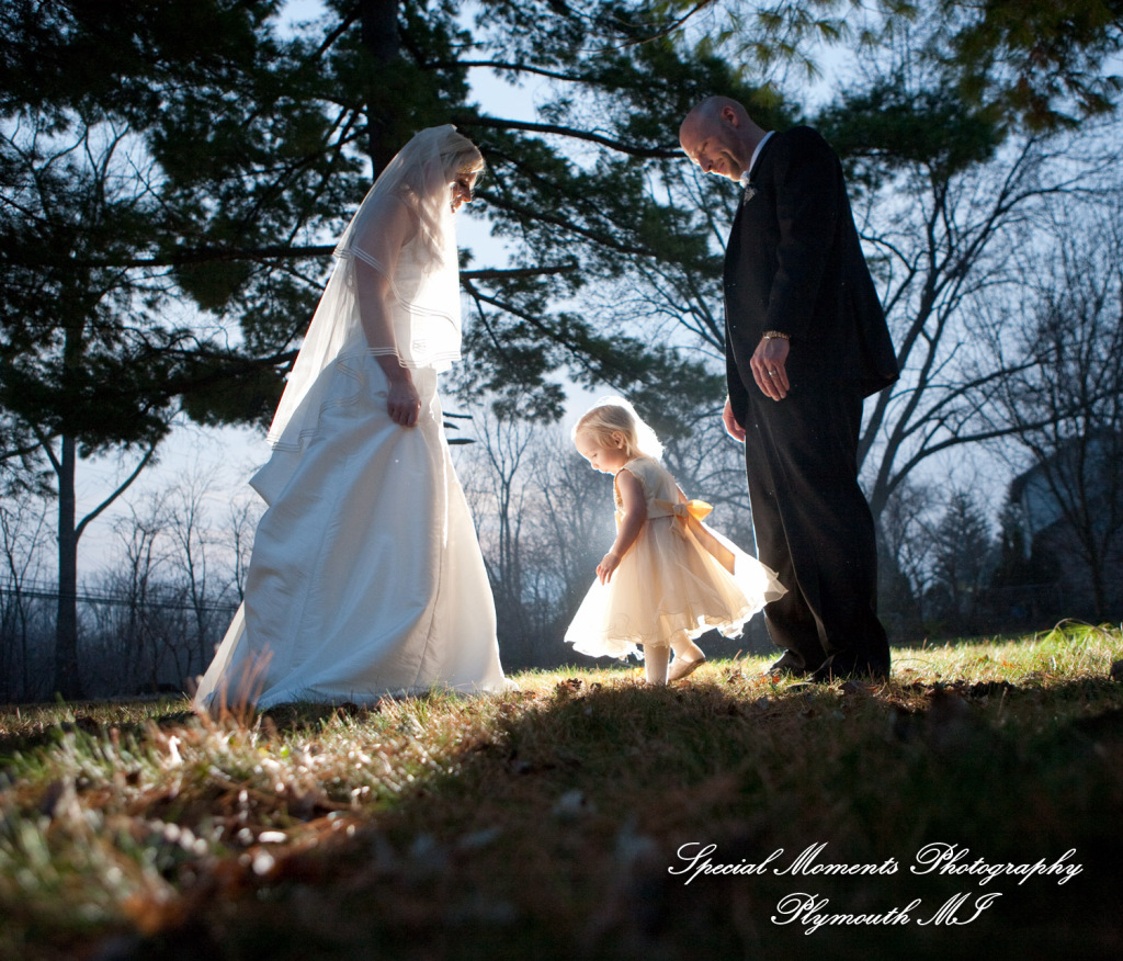 Tricia & JR at Little Wedding Chapel Taylor MI wedding photography