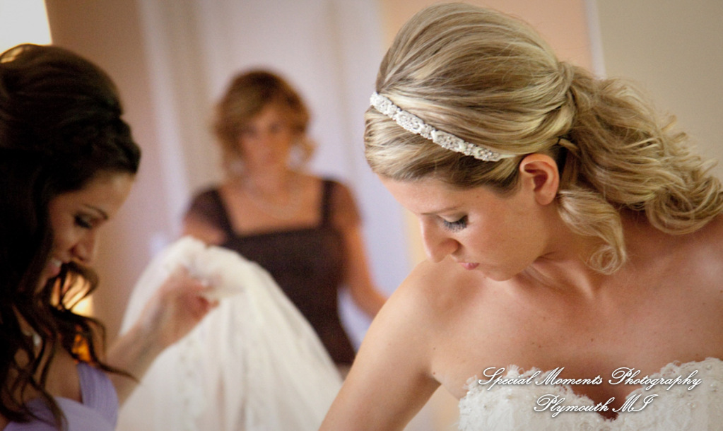 Michael & Genevieve at St. Paul on the lake Grosse Pointe Farms wedding photography