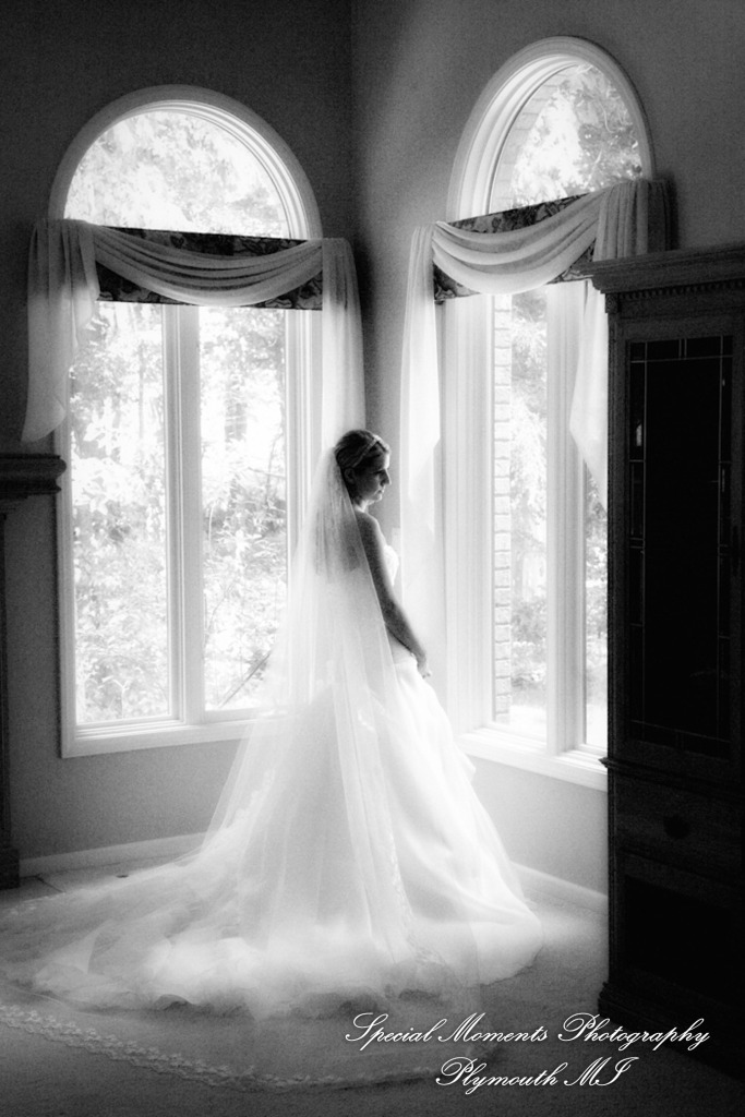 Michael & Genevieve at St. Paul on the lake Grosse Pointe Farms wedding photography