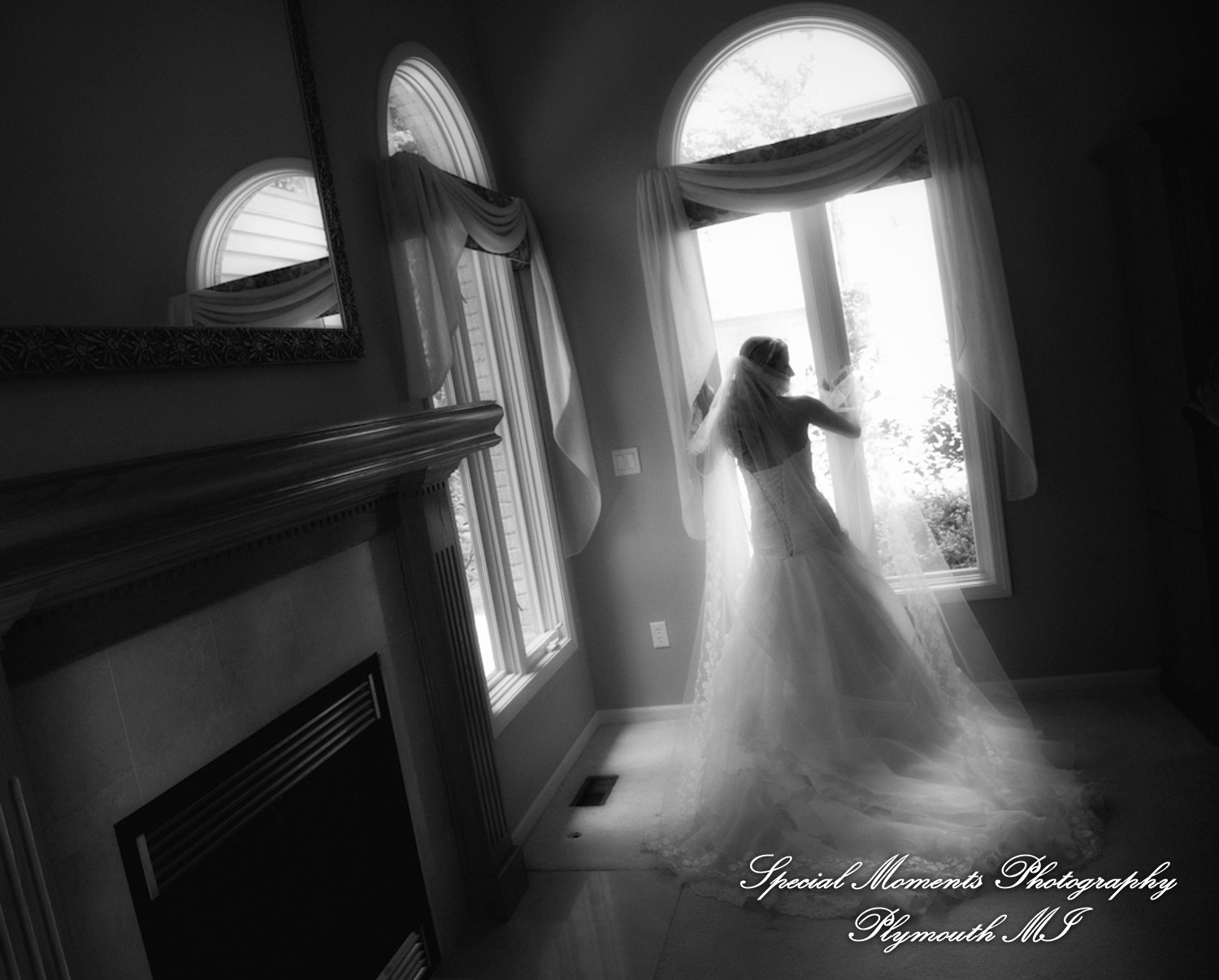 Michael & Genevieve at St. Paul on the lake Grosse Pointe Farms wedding photography