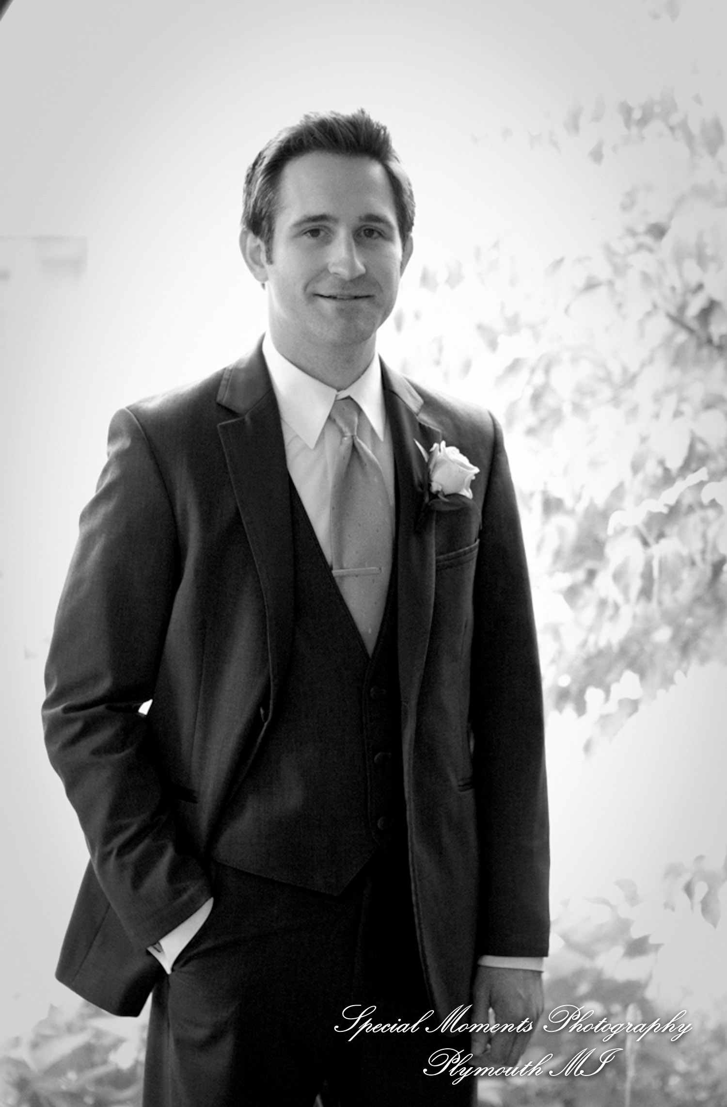 Michael & Genevieve at St. Paul on the lake Grosse Pointe Farms wedding photography