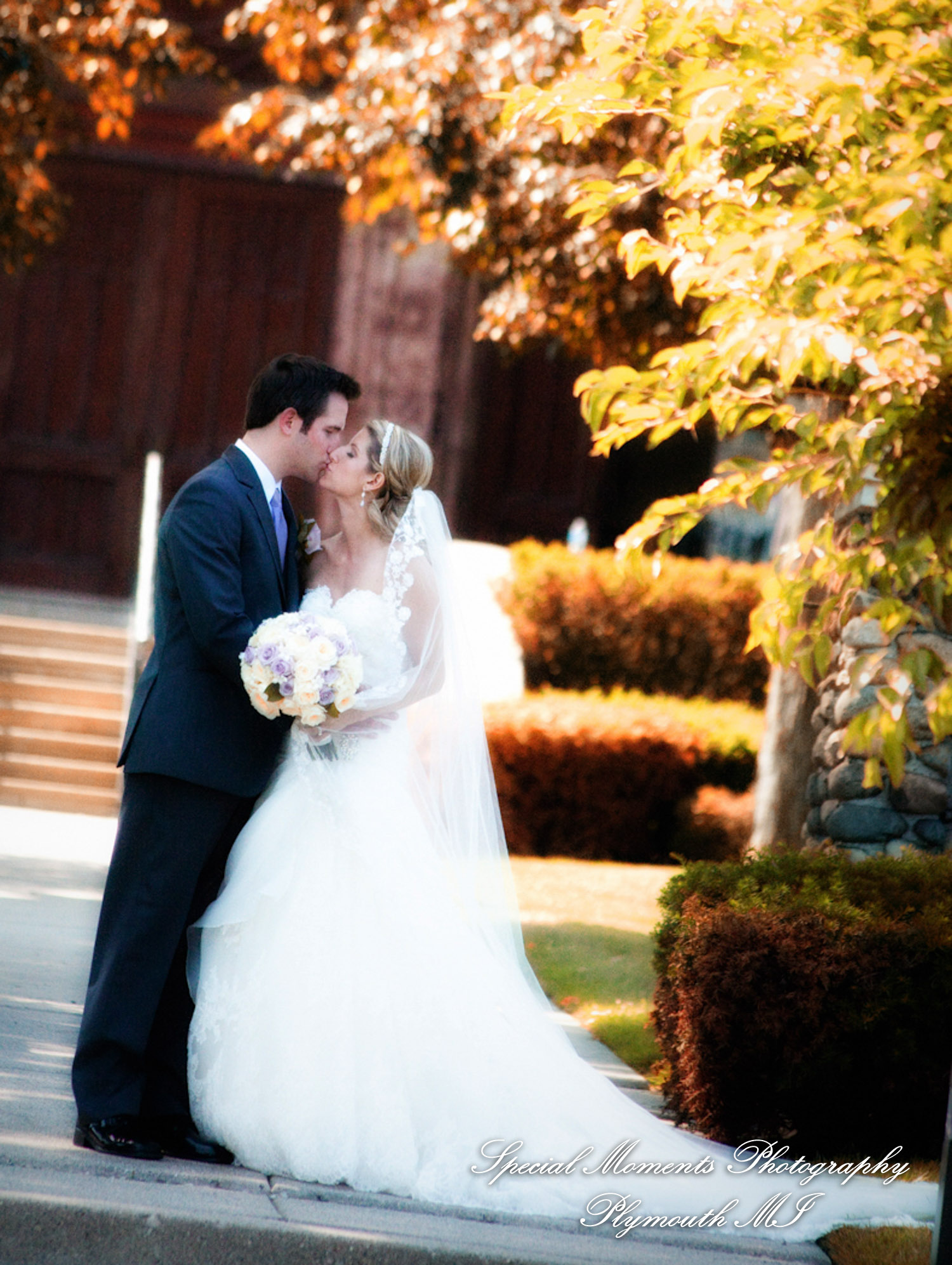 Michael & Genevieve at St. Paul on the lake Grosse Pointe Farms wedding photography