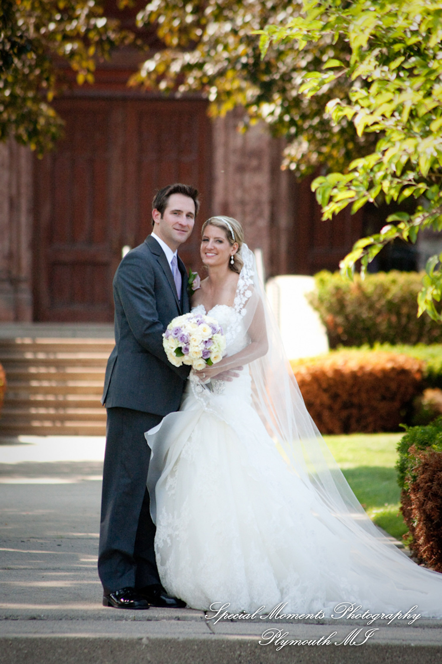 Michael & Genevieve at St. Paul on the lake Grosse Pointe Farms wedding photography