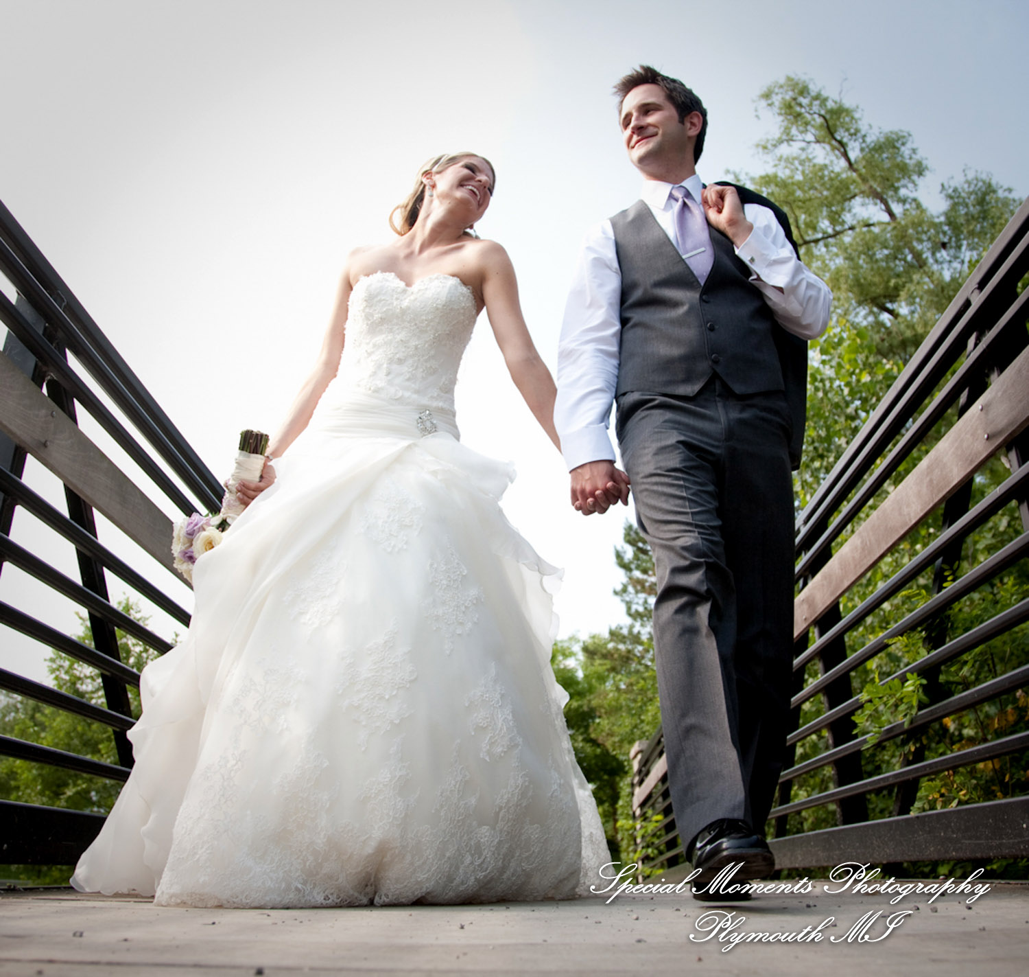 Michael & Genevieve at St. Paul on the lake Grosse Pointe Farms wedding photography