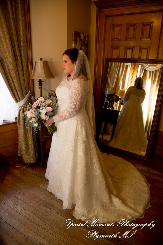 Beverly & Mark at The Whitney Detroit MI wedding photography