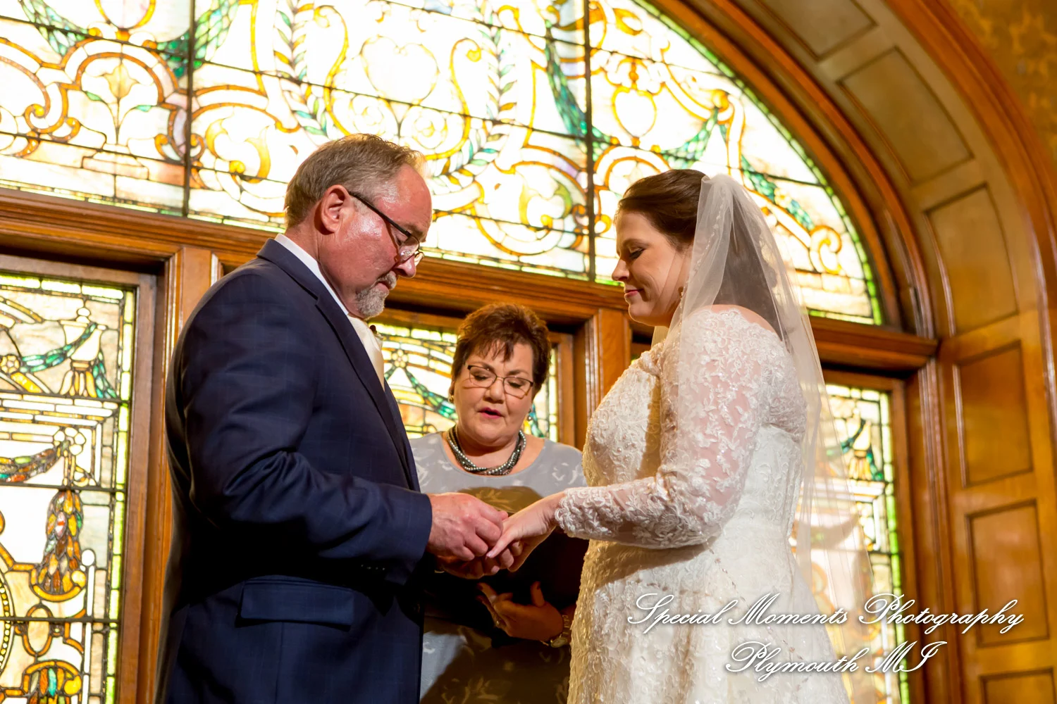 The Whitney Detroit MI wedding photograph