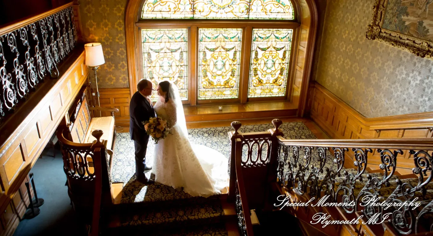 The Whitney Detroit MI wedding photograph