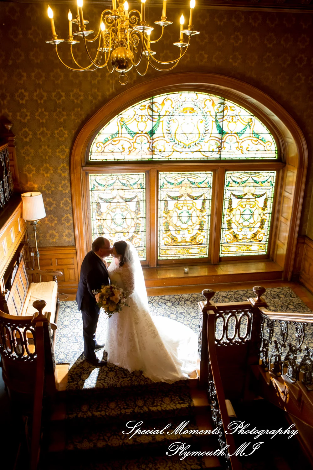 The Whitney Detroit MI wedding photograph