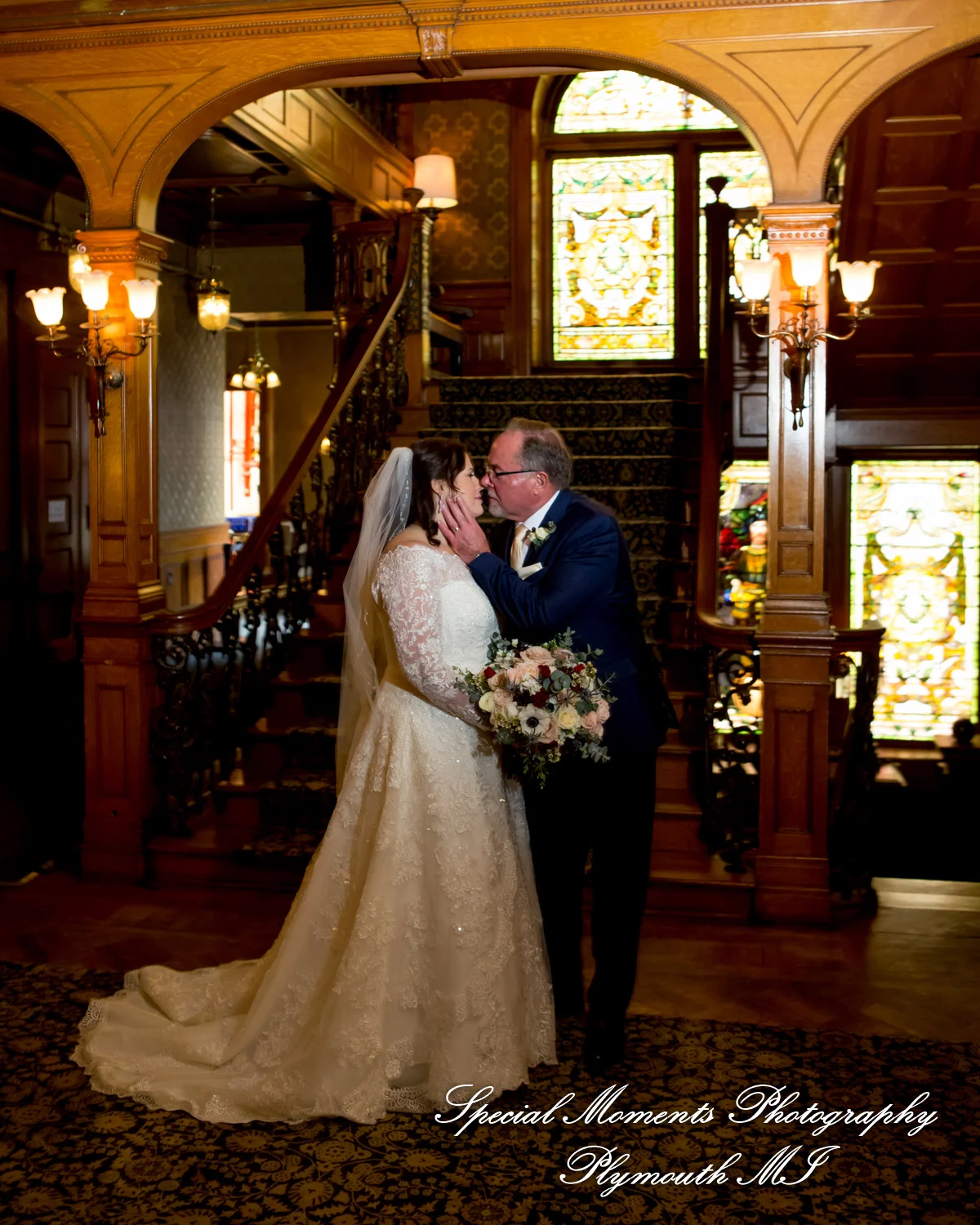 The Whitney Detroit MI wedding photograph