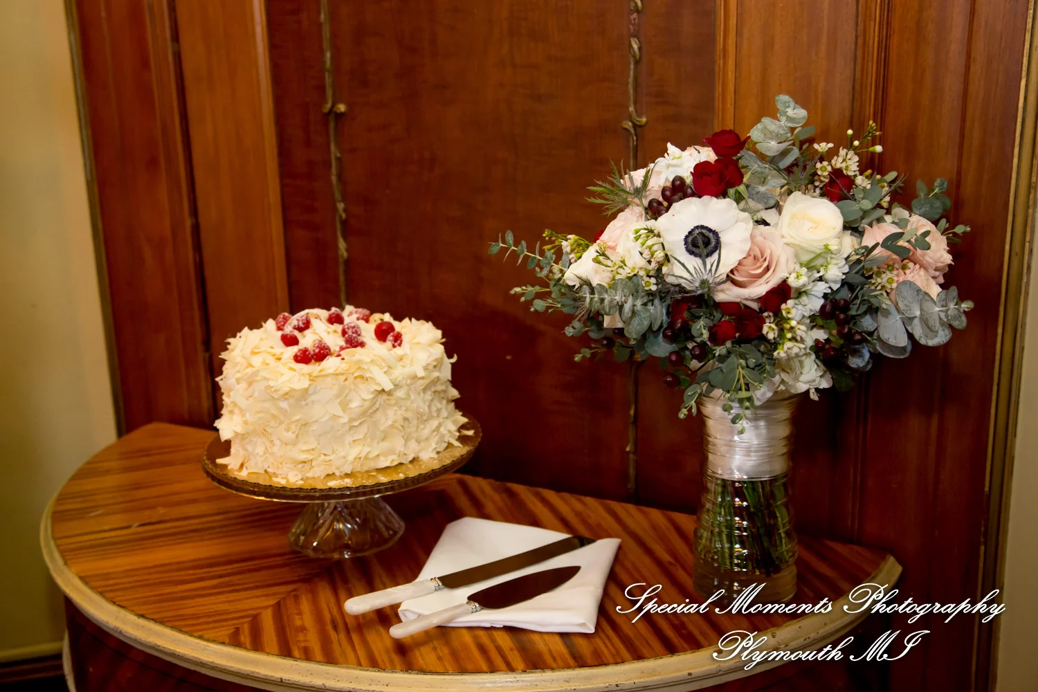 The Whitney Detroit MI wedding photograph