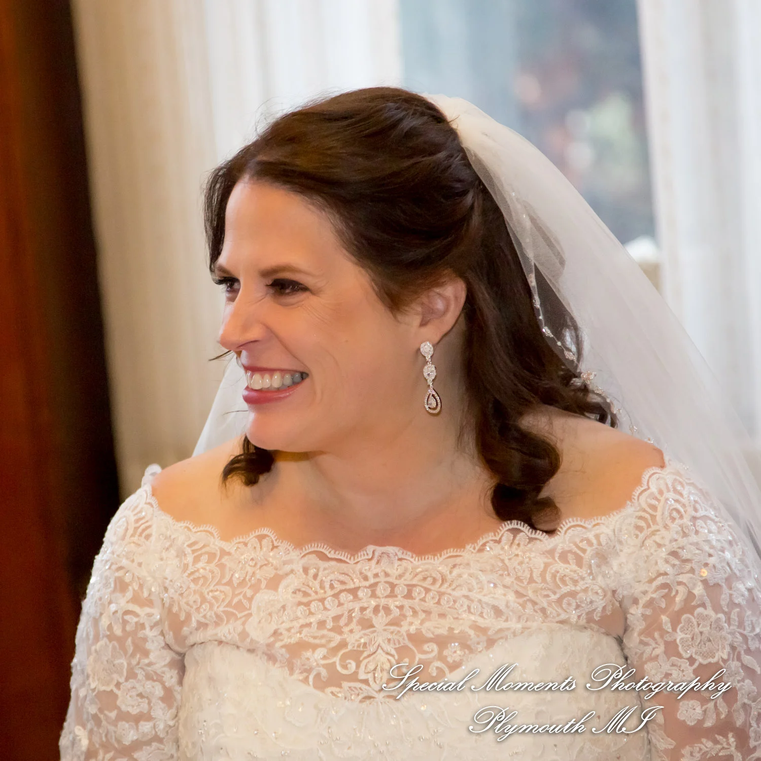 The Whitney Detroit MI wedding photograph