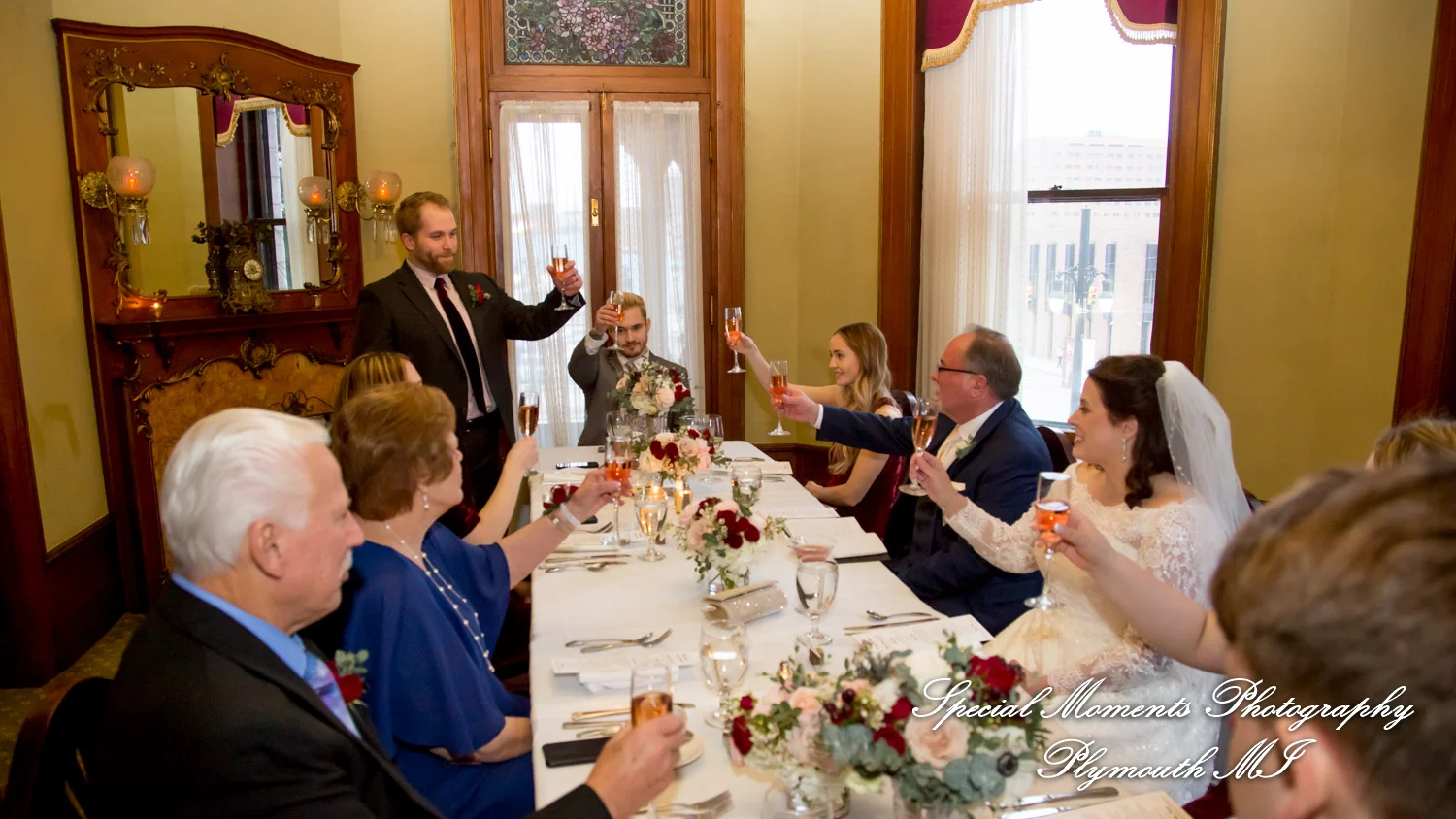 The Whitney Detroit MI wedding photograph