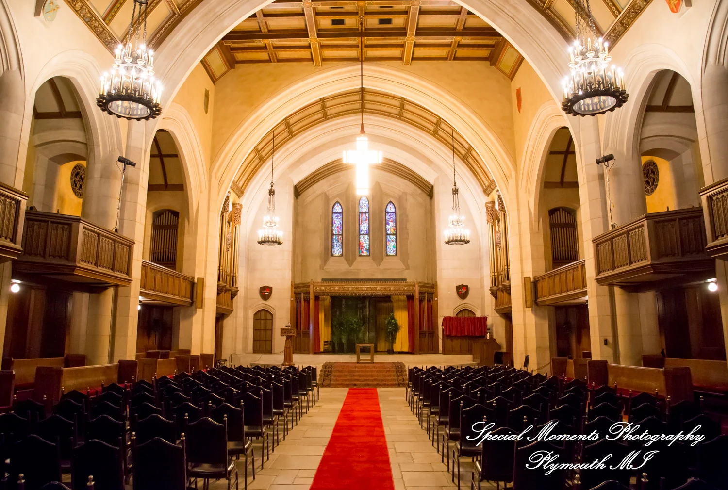 Masonic Temple Detroit MI wedding photograph