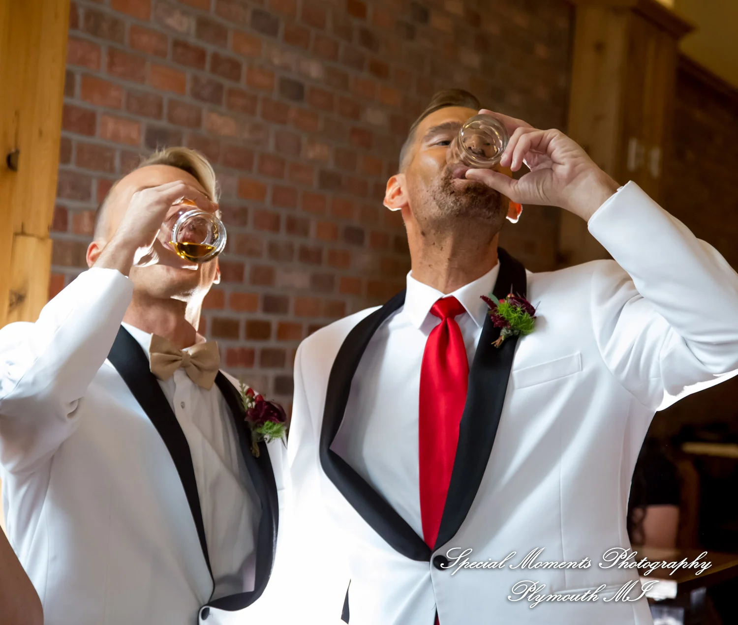 Masonic Temple Detroit MI wedding photograph