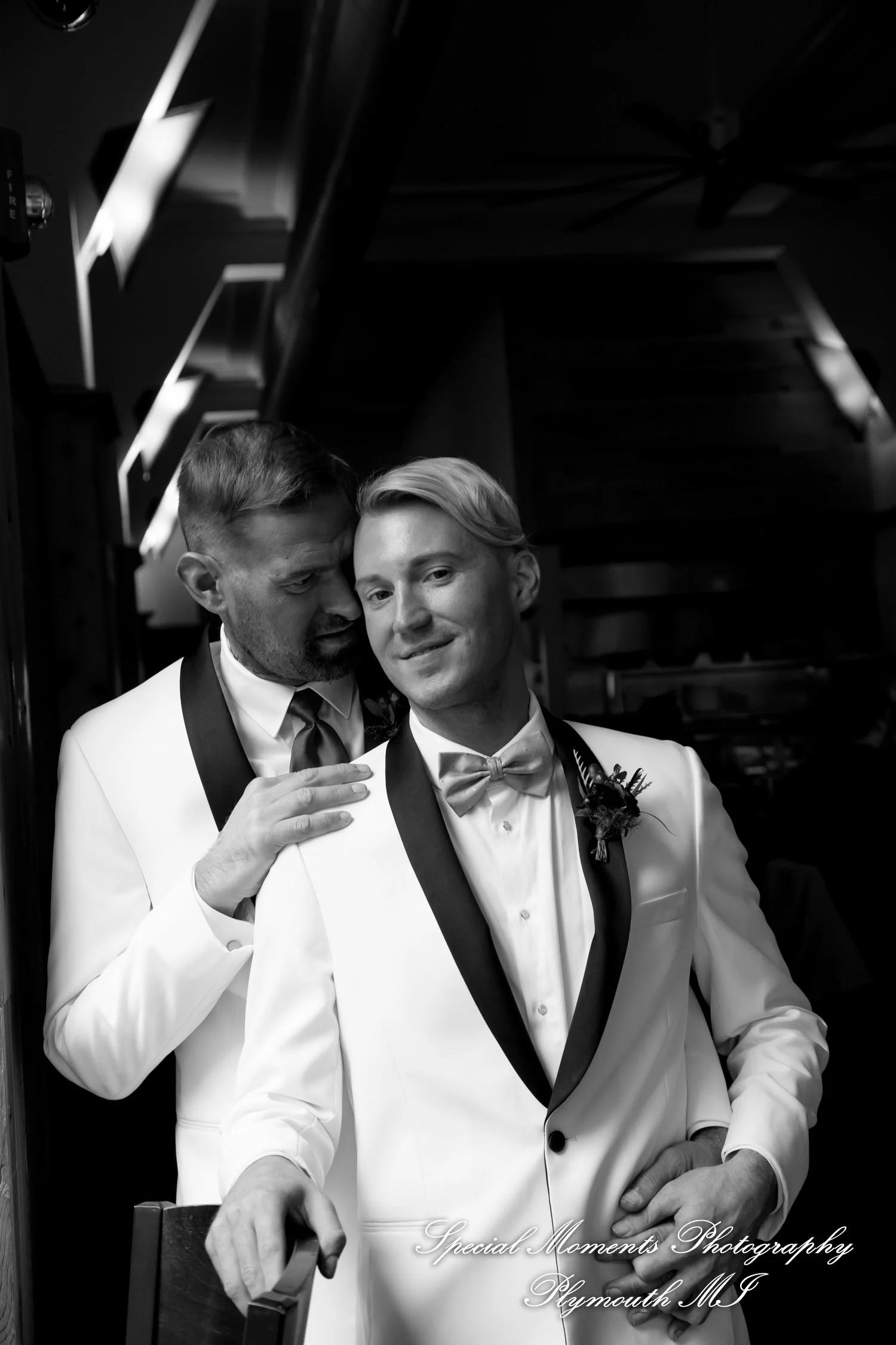 Masonic Temple Detroit MI wedding photograph