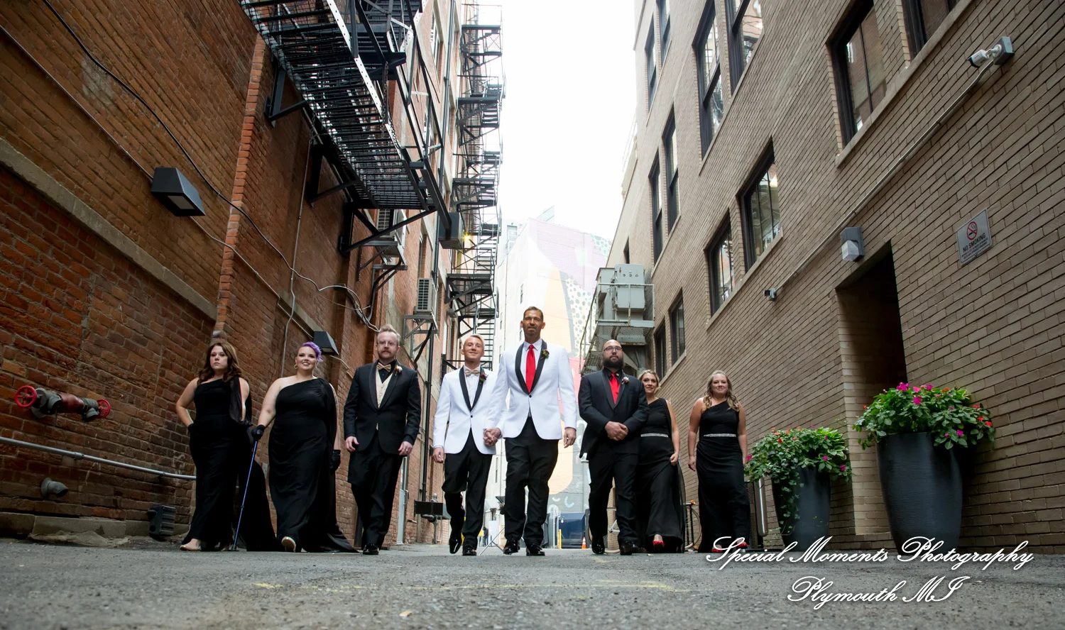 Masonic Temple Detroit MI wedding photograph